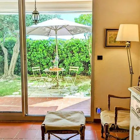 Spacieux, Climatise, Confortable, Garage Prive, Piscine , Cuisine Equipe Cassis
