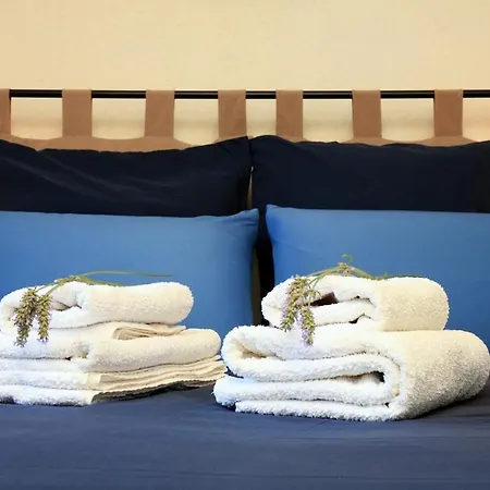 Apartment Spacieux, Climatise, Confortable, Garage Prive, Piscine , Cuisine Equipe