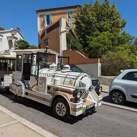 Appartement Confortable Et Paisible A Cassis Avec Climatisation Et Piscine, Garage Prive, Cuisine Equipee, Machine A Cafe A Grains, Linge De Lit Et De Toilette Fourni ! Lave-Linge Et Lave-Vaisselle A Disposition *