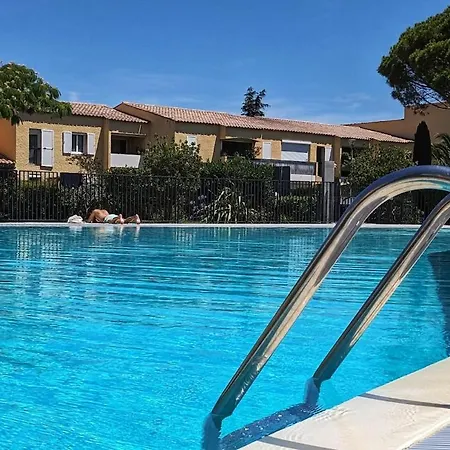 Confortable Et Paisible A Avec Climatisation Et Piscine, Garage Prive, Cuisine Equipee, Machine A Cafe A Grains, Linge De Lit Et De Toilette Fourni ! Lave-linge Et Lave-vaisselle A Disposition Apartmán Cassis