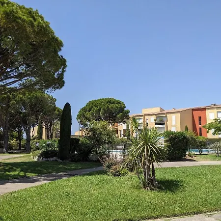 Provençal, Spacieux&réconfortant, Emplacement Sûr Au Cœur Du Parc Des Calanques, Salon Et Clim, Lit Confortable, Cuisine équipée Avec Lave-vaisselle Et Lave-linge, Garage, Jardin, Piscine Privés, Inclus Linge, Bureau, Wifi, Netflix, Sans St